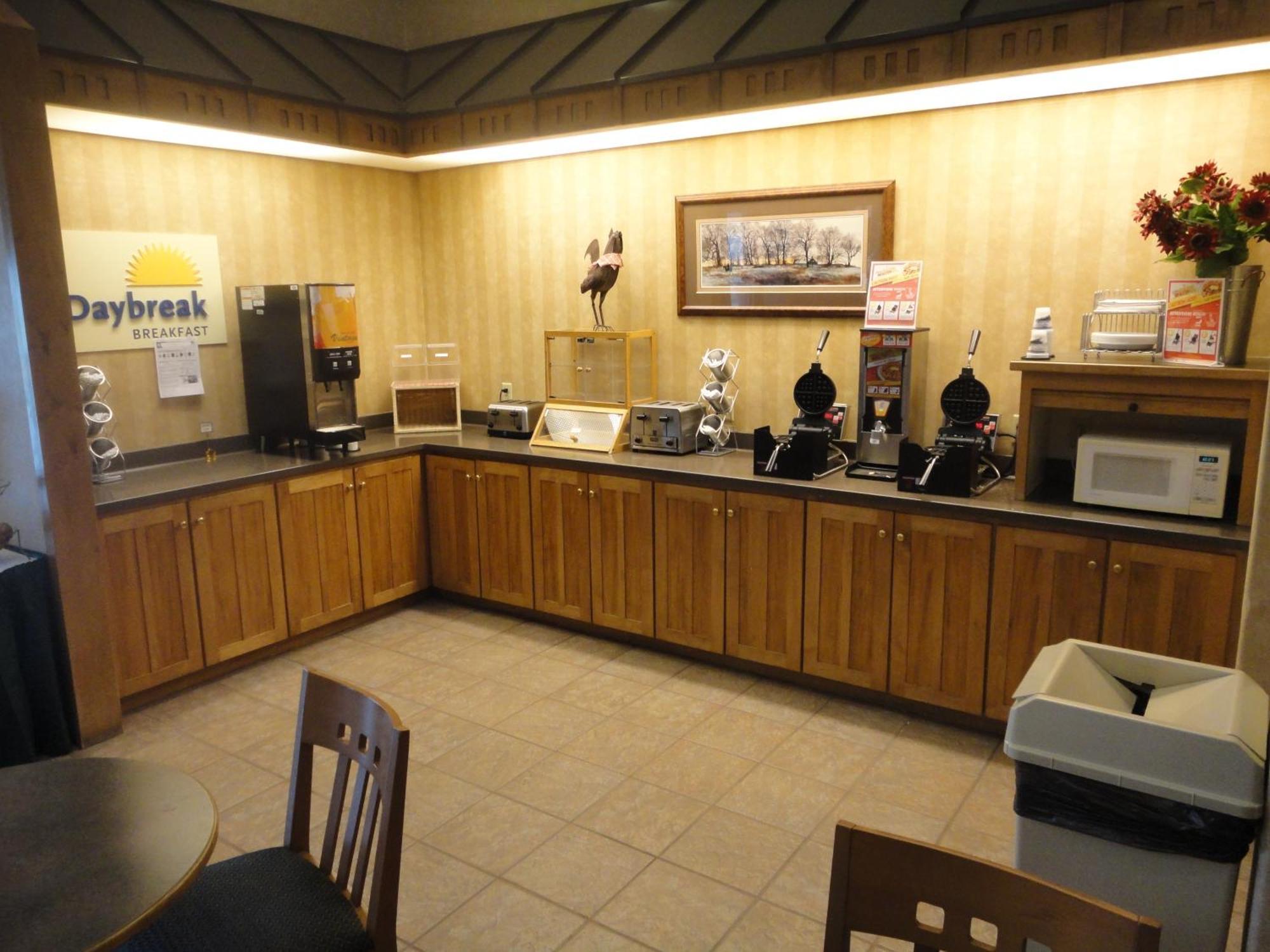 Days Inn By Wyndham Rapid City Extérieur photo