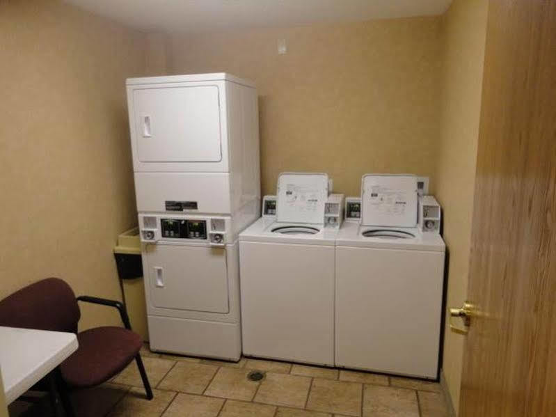 Days Inn By Wyndham Rapid City Extérieur photo