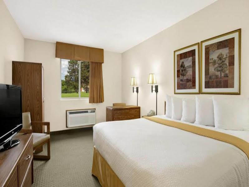 Days Inn By Wyndham Rapid City Extérieur photo